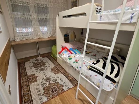 Tirane, jepet me qera apartament 3+1+Ballkon Kati 3, 100 m² 829 € (RRUGA DERVISH HEKALI,PAZARI I RI)