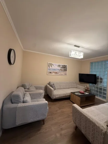 Tirane, jepet me qera Apartament 2+1 , 93 m², Myslym Shyr, 💶80.000 Leke/Muaj