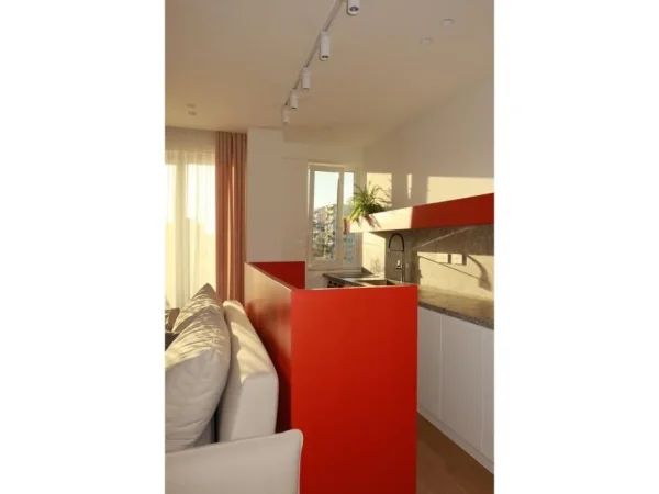 Tirane, jepet me qera apartament 1+1 Kati 7, 60 m² 800 € (Myslym Shyr)