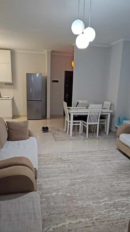 Tirane, jepet me qera apartament 2+1 Kati 2, 100 m² 600 € (Rruga Rrapo Hekali)