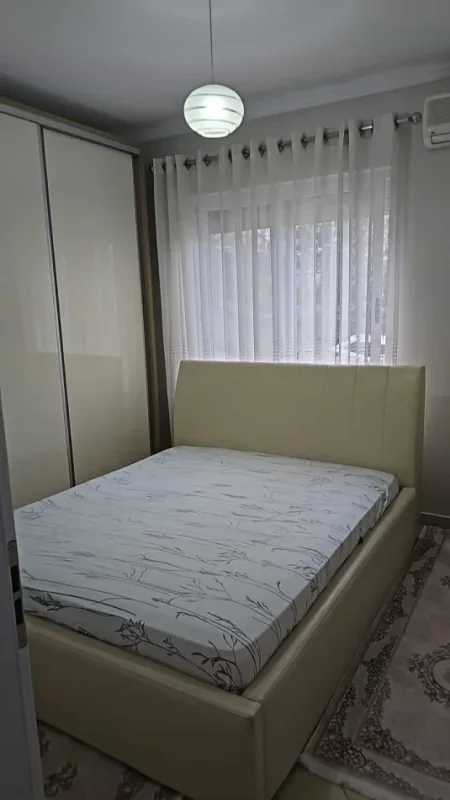 Tirane, jepet me qera apartament 2+1 Kati 2, 100 m² 600 € (Rruga Rrapo Hekali)