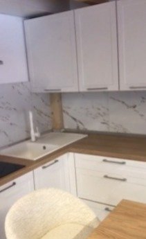 Tirane, jepet me qera apartament duplex 1+1 Kati 1, 70 m² 650 € (Selvia)