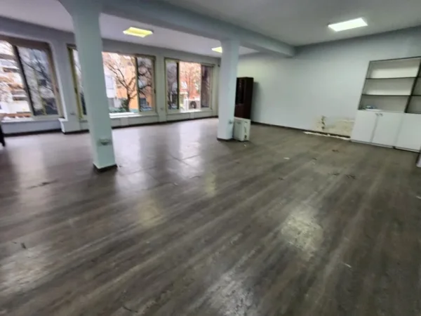 Jepet Zyre me Qira: (📍Bllok / Stadiumi Dinamo) ✨️Ambient Perfekt || 130m² || Kt.2 VETEM PER 1500€/Muaj  💥