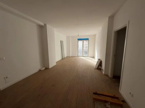 Tirane, shitet apartament 2+1 Kati 1, 116 m² 205.840 € 