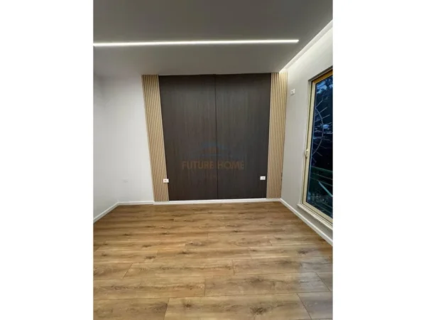 Tirane, shitet apartament 2+1 Kati 1, 76 m² 130.000 € 