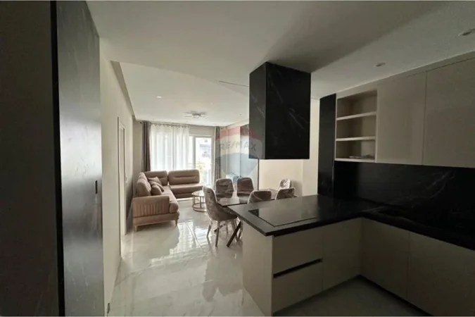 Tirane, jepet me qera apartament 1+1 , 76 m² 601 € (Rruga Dritan Hoxha)