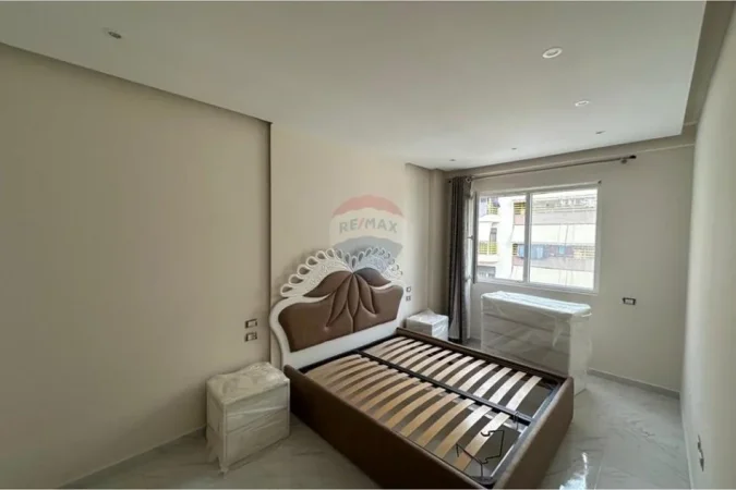 Tirane, jepet me qera apartament 1+1 , 76 m² 601 € (Rruga Dritan Hoxha)