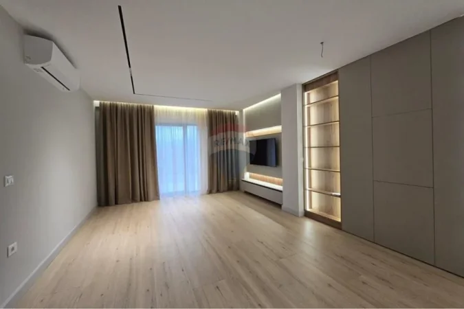 Tirane, shes apartament 2+1 , 99 m² 250.000 € 