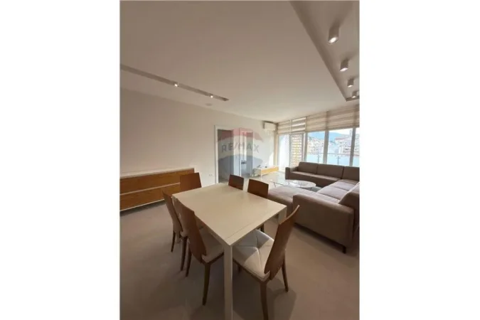 Tirane, shitet apartament 2+1 , 117 m² 355.000 € 