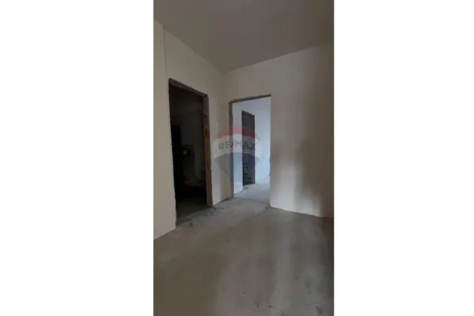 Tirane, shitet apartament 2+1 , 108 m² 216.000 € 