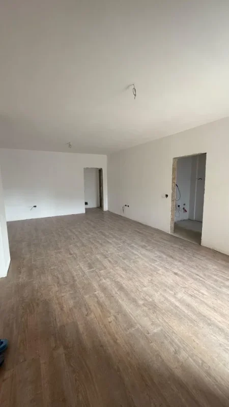 Tirane, shitet apartament 2+1+2 Kati 4, 117 m² 192.000 € (Kompleksi E88)