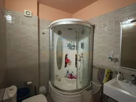 Durres, shitet apartament 3+1+Aneks+Ballkon Kati 10, 145 m² 362.500 € 