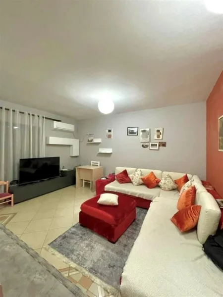 Tirane, shitet apartament 2+1 , 106 m² 159.000 € 