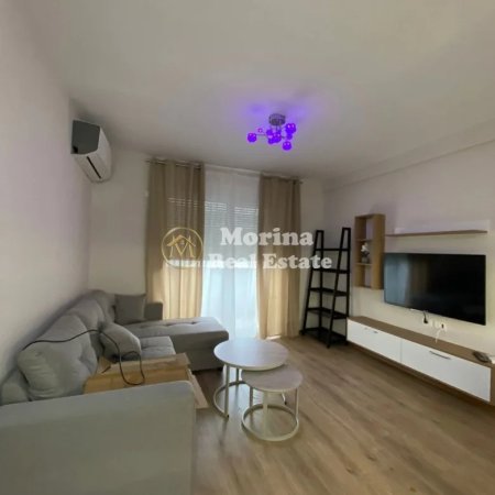 Tirane, jepet me qera apartament 2+1 Kati 5, 80 m² 500 € (Rruga 5 Maji)
