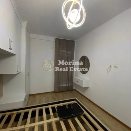 Tirane, jepet me qera apartament 2+1 Kati 5, 80 m² 500 € (Rruga 5 Maji)