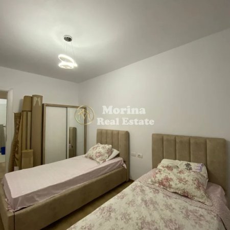 Tirane, jepet me qera apartament 2+1 Kati 5, 80 m² 500 € (Rruga 5 Maji)