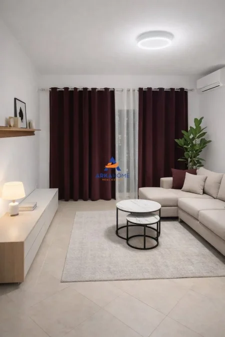 Tirane, jepet me qera apartament 2+1+Ballkon Kati 4, 91 m² 623 €