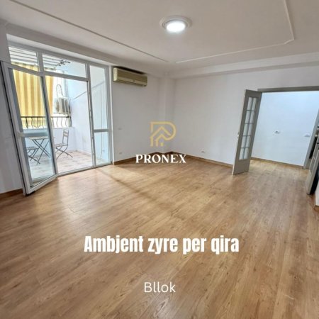 Tirane, jepet me qera zyre , 106 m² 1.200 € (Blloku)