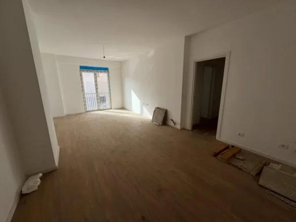 Tirane, shitet apartament 2+1+Ballkon Kati 1, 115 m² 205.840 € (Bulevardi i Ri)