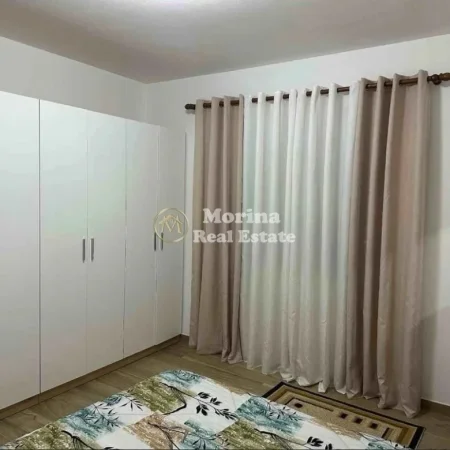 Tirane, jepet me qera apartament 2+1 Kati 7, 83 m² 400 € (Univers City)