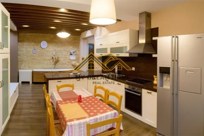 Durres, shitet apartament 3+1 Kati 6, 242 m² 556.000 € (vollga)