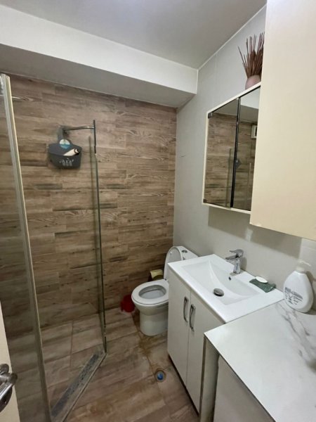 Tirane, jepet me qera apartament 3+1 Kati 1, 120 m² 650 € (Don Bosko)