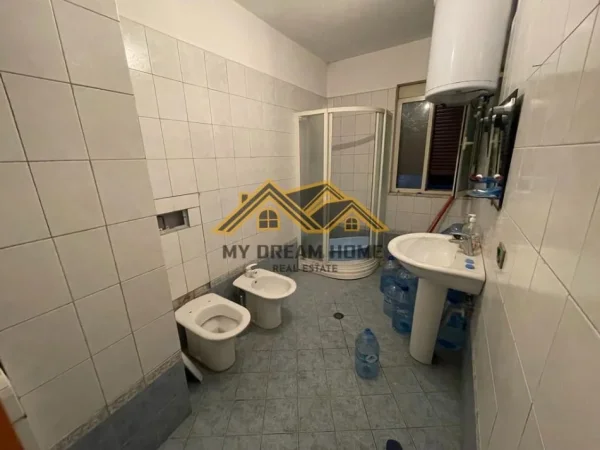 Durres, shitet apartament Kati 9, 302 m² 175.000 € (plazh iliria)