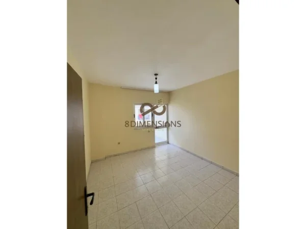 Tirane, jepet me qera apartament 2+1+Ballkon Kati 7