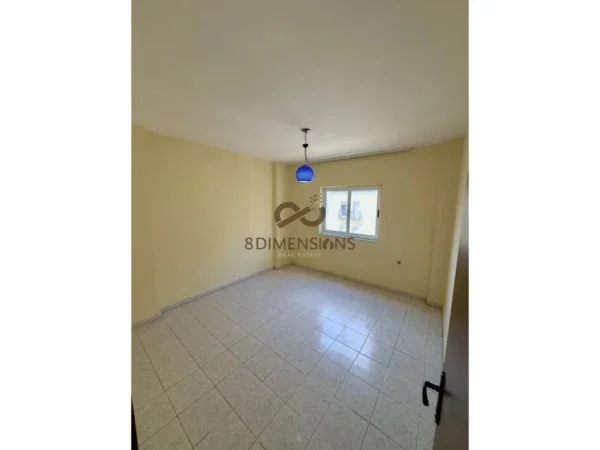 Tirane, jepet me qera apartament 2+1+Ballkon Kati 7