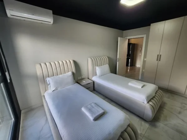 Super apartament  2+1+2wc+  (📍 Parku olimpik- Ngjiturë me Komuna e parisit) 110 m2( Super  pallat 2023 )100% I Ri  🔥🔥1,100  € / muaj