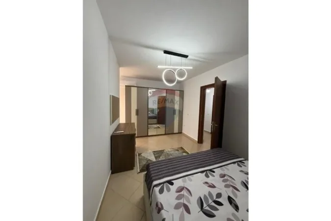 Mali Robit, shitet apartament 1+1+Ballkon Kati 2, 73 m² 125.000 € 