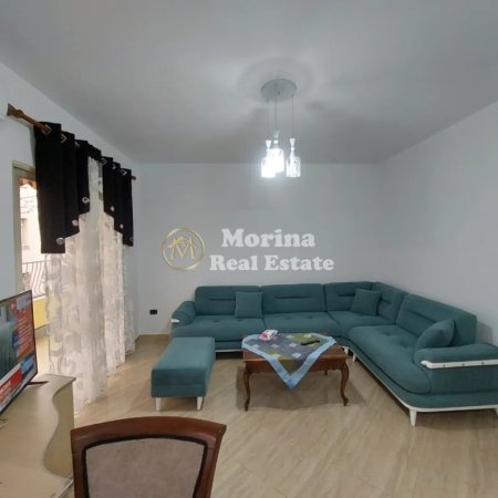Tirane, jepet me qera shtepi 3+1+Ballkon Kati 2, 150 m² 700 € (Rruga e Dibres)