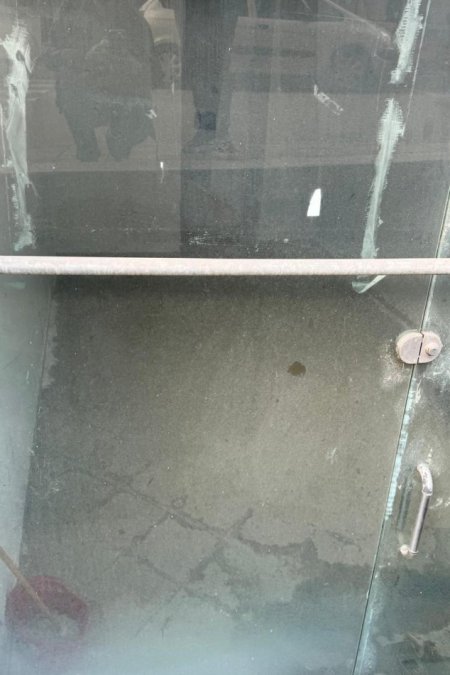 Tirane, jepet me qera dyqan Kati -1, 48 m² 500 € (RRUGA E ELBASANIT)