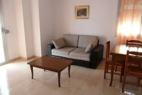 Tirane, jepet me qera apartament 2+1 Kati 4, 87 m² 600 € (ISH PARKU)