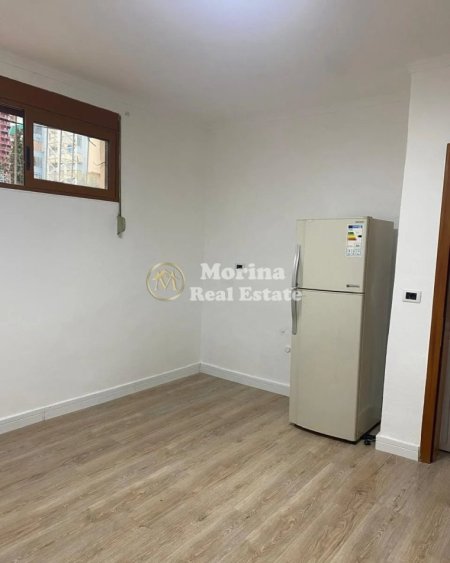 Tirane, jepet me qera garsonier Kati 1, 30 m² 370 € (Myslym Shyri)