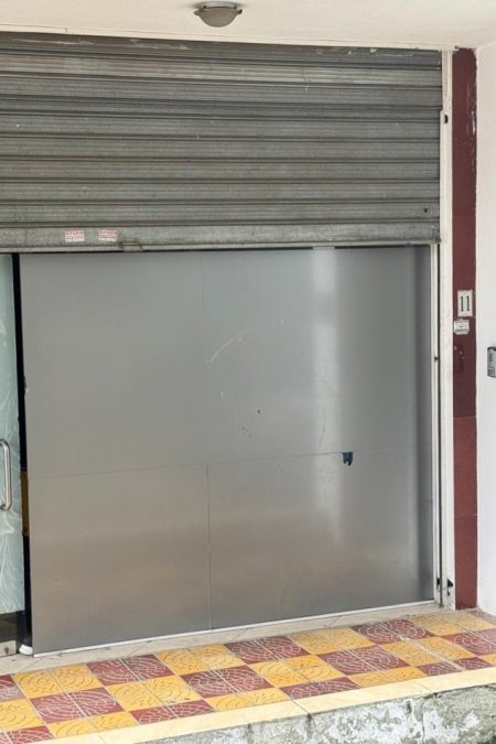 Tirane, jepet me qera dyqan Kati 0, 25 m² 700 € (RRUGA E ELBASANIT)