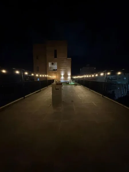 Tirane, shitet apartament 2+1+Ballkon Kati 5, 232 m² (Rruga Petro Nini Luarasi)