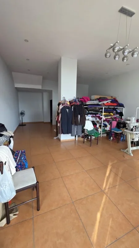 Lushnje, shitet dyqan Kati 0, 80 m² 220.000 € 