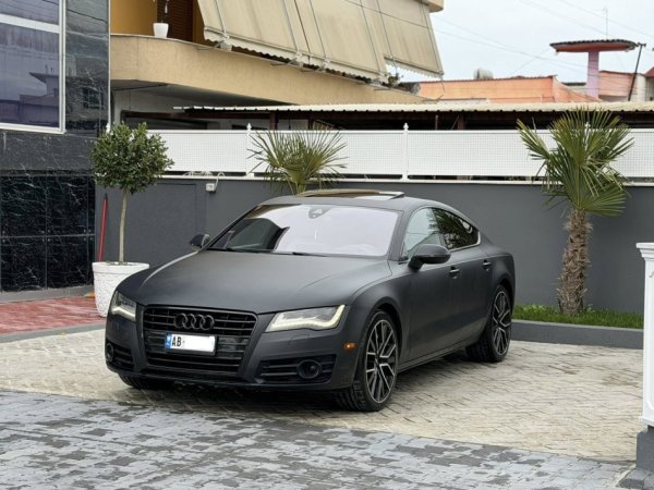 Fier, shes makine AUDI A7-3.0 Benzin + Gaz-2012-QUATRO-FULL OPTIONS Benzin+Gaz, e zeze automatik Klima 295.000 km 9.900 €