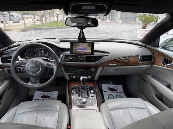 Fier, shes makine AUDI A7-3.0 Benzin + Gaz-2012-QUATRO-FULL OPTIONS Benzin+Gaz, e zeze automatik Klima 295.000 km 9.900 €