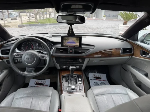 Fier, shes makine AUDI A7-3.0 Benzin + Gaz-2012-QUATRO-FULL OPTIONS Benzin+Gaz, e zeze automatik Klima 295.000 km 9.900 €