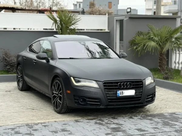 Fier, shes makine AUDI A7-3.0 Benzin + Gaz-2012-QUATRO-FULL OPTIONS Benzin+Gaz, e zeze automatik Klima 295.000 km 9.900 €