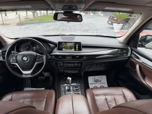 Fier, shes makine BMW X5-3.5d Diesel (PA TAKS LLUKSI)-2015-X-DRIVER-PANORAMA-NDERROHET Nafte, bezhë automatik Klima 186.000 km 14.500 €