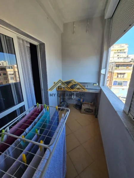 Durres, shitet apartament 3+1 Kati 4, 123 m² 108.000 € (zjarrfikesja)