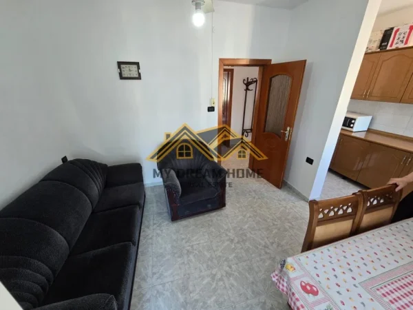 Durres, shitet apartament 3+1 Kati 4, 123 m² 108.000 € (zjarrfikesja)