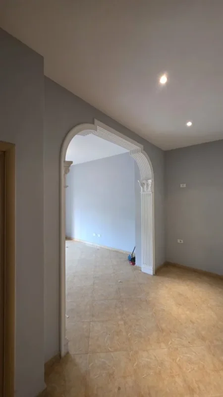 Lushnje, shitet apartament 1+1+Ballkon Kati 1, 85 m² 76.000 € 