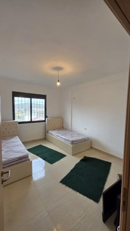 Lushnje, shitet apartament 2+1+Ballkon Kati 4, 104 m² 92.000 € 