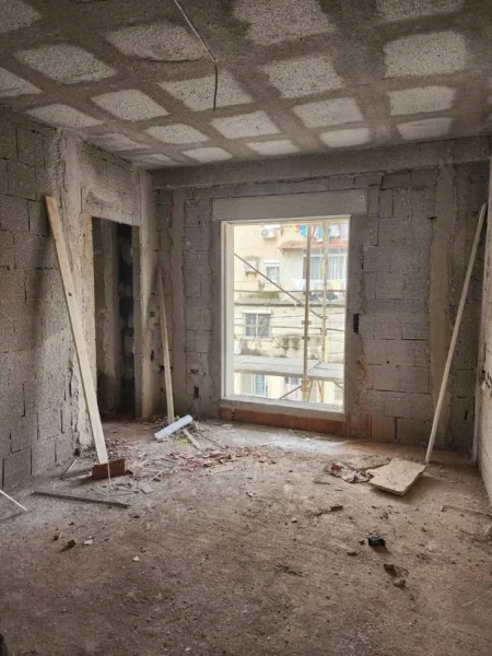 Tirane, shitet apartament 2+1+Aneks+Ballkon Kati 2, 100 m² 