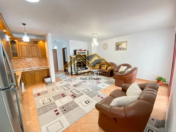 Durres, shitet apartament 2+1 , 104 m² 250.000 € (vollga)