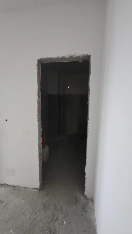 Lushnje, shitet apartament 2+1+Ballkon Kati 7, 104 m² 70.000 € 